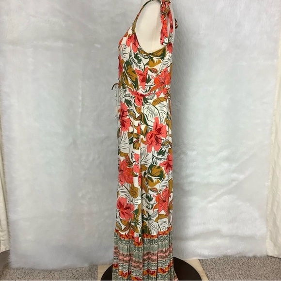 Cleobella Marla Maxi Dress In Tropical Indian Floral - Picture 4 of 8